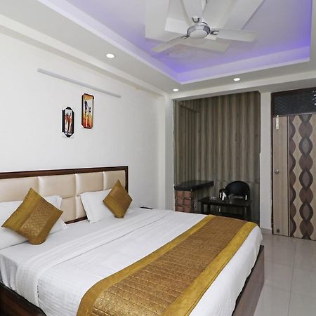 Hotel O Sweet Palace New Delhi Exterior photo